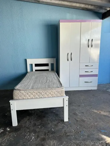 Conjunto de solteiro