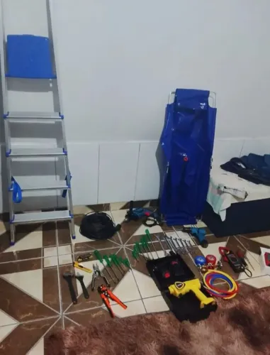 Vendo ferramentas de instalação e higienização de ar condicionado ferramentas algumas nova