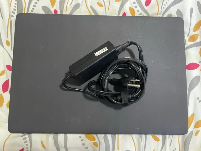 Notebook DELL inspiron 3502