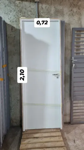 Porta madeira laqueada 62, 72, 82, 92