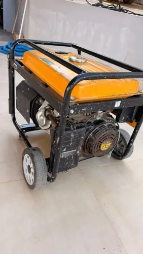 Gerador de Energia à Gasolina GM5500 Portátil