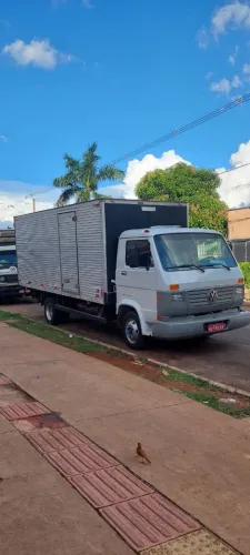 Vendo 3/4 VW 8.120 2001