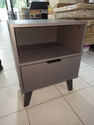 Mesa de cabeçera