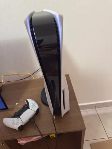 PlayStation 5 Fat com controle e 1 jogo