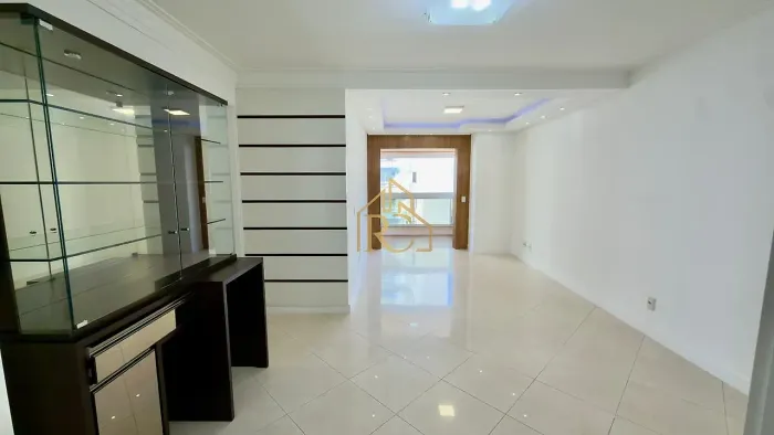 Apartamento 3 Quartos com 2 Suítes e 131m² - Campinas