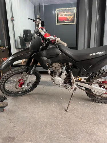 CRF 230 F