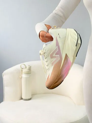 TENIS NEW BALANCE FUELCELL SUPERCOMP ELITE V5*