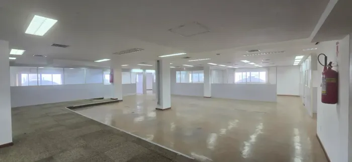 Centro do Rio. Sala Comercial. Imóvel para Venda com 469m². Centro - Rio de Janeiro - RJ