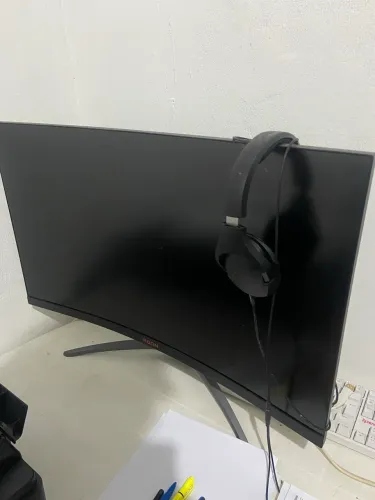 Monitor agon 31.5 perfeito estado