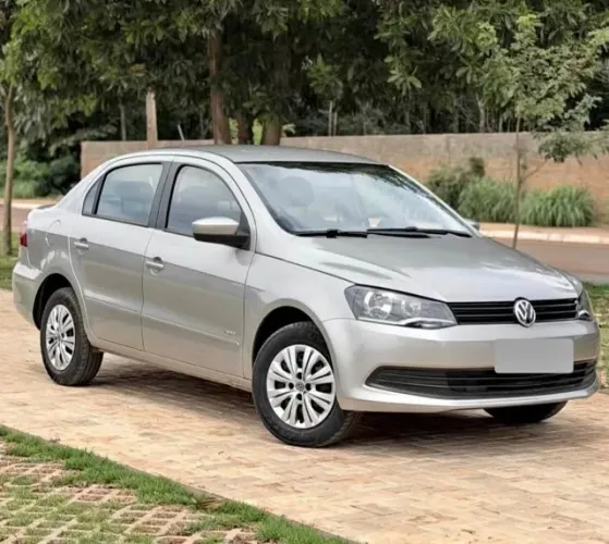 Volkswagen Voyage I Motion 1.6 MI Total Flex 8V 2013