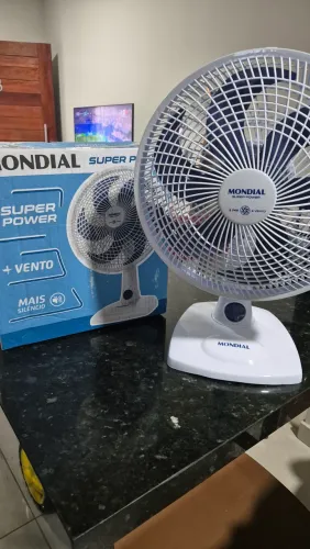 Ventilador de Mesa Mondial Branco