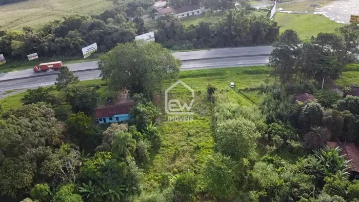 Terreno Comercial com 1.250m² em Araquari, SC