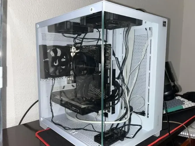 PC Gamer Ryzen 5 5600 + GTX 1650 | 16 GB RAM | SSD NVMe