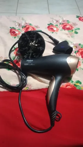 Secador de cabelo novo