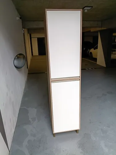 Armário 2 portas