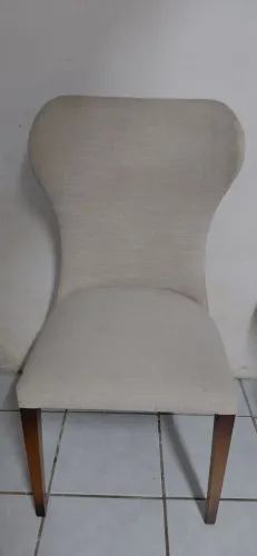 Lindas cadeiras de apoio