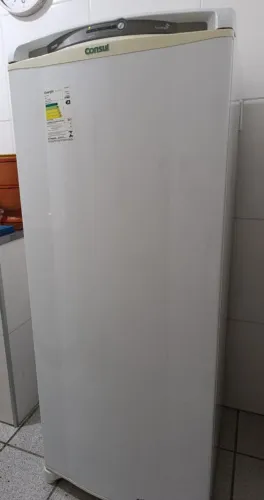 Geladeira Consul Frost Free de 300L branca