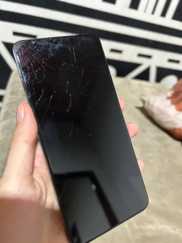 Celular usado 