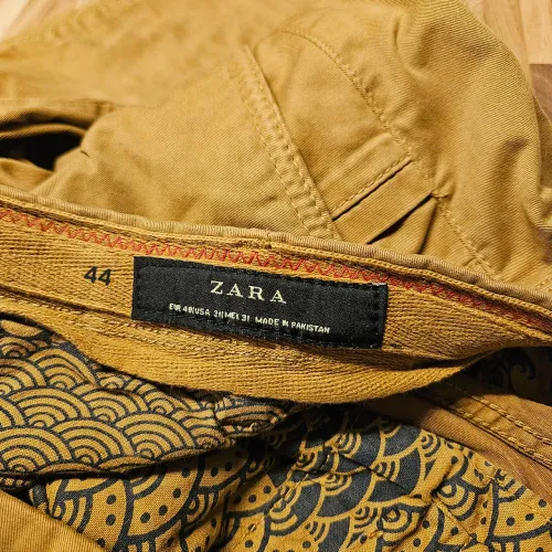 Calça ZARA Algodão Tam 44