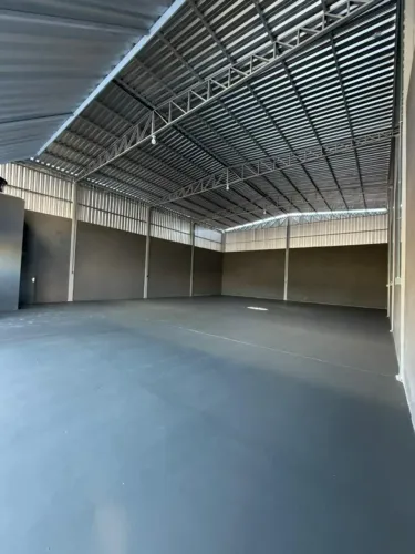 Galpão 235mt2 para aluguel. Itapema bairro Morretes rua 418. Novo, primeiro aluguel.