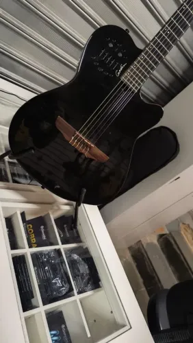 Violão Godin MID RMC preto retirada em mãos BH 