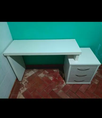 Mesa escrivaninha mdf