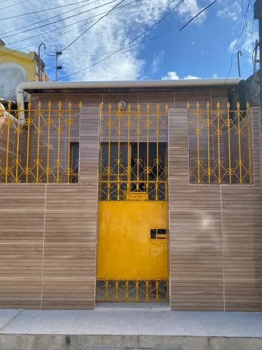 Vendo Casa no vergel com quintal e área