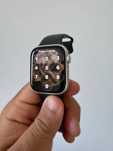 Apple Watch Series 9 45mm GPS Preto + 3 Capas + Carregador e Fonte