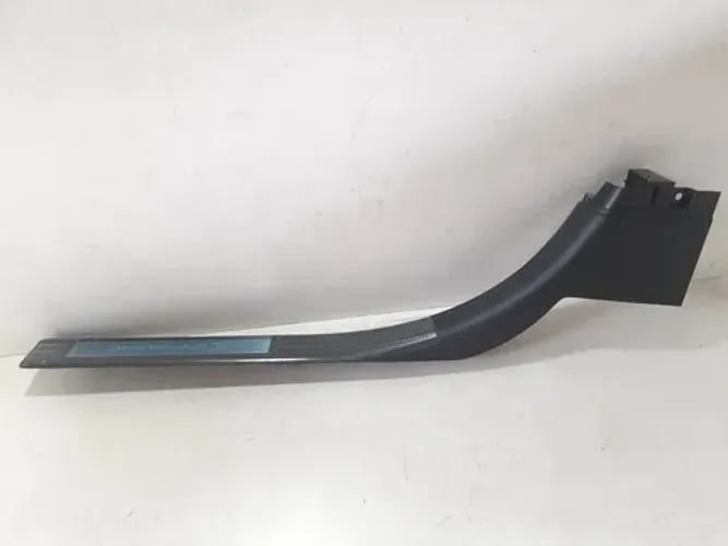 Guanição Antena Porta Tras Direita Defender X Dynamic 20/23 Direita