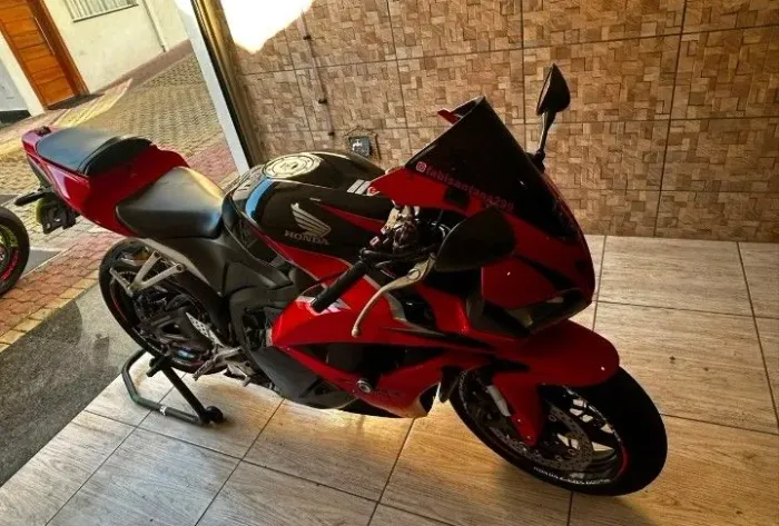 Cbr 600 RR zera