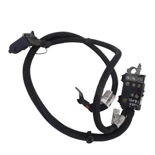 Cabo Polo Positivo Bateria Fiat Linea 1.8  2015 