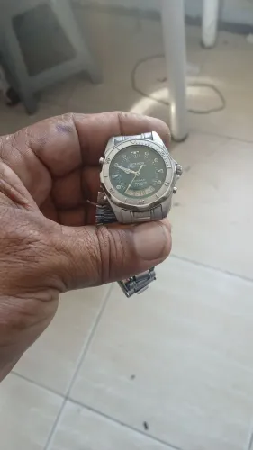 Relógio technos