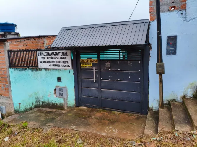 Casa a venda com 3 quartos no jardim Brasil 2