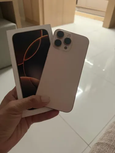 IPHONE 16 PRO MAX