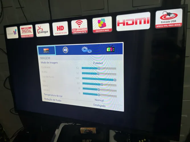TV Philco 49 - LED - Ótima Imagem e Som
