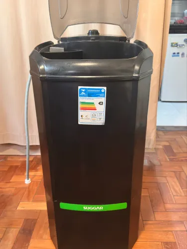 Vendo tanquinho SUGGAR 10kg. 