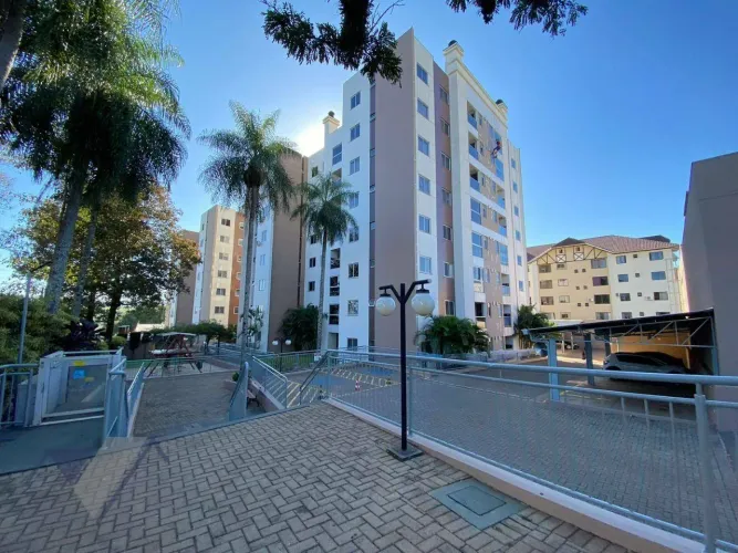Apartamento com 2 dormitórios para alugar, 61 m² por R$ 3.200,00/mês - Cancelli - Cascavel