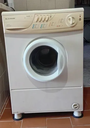Máquina de Lavar 5 ou 6 Kilos - Para Retirada de Peças / Sucata