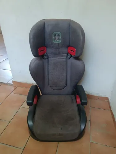 Cadeira de elevação com encosto