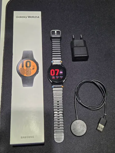Galaxy Whatch 4 44mm