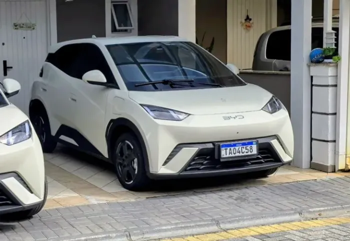 BYD Dolphin Mini (Elétrico) 2025
