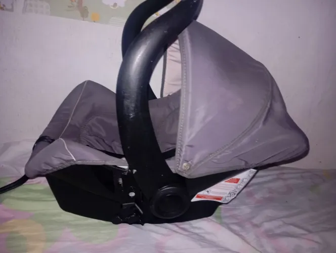 Cadeirinha de bebê 