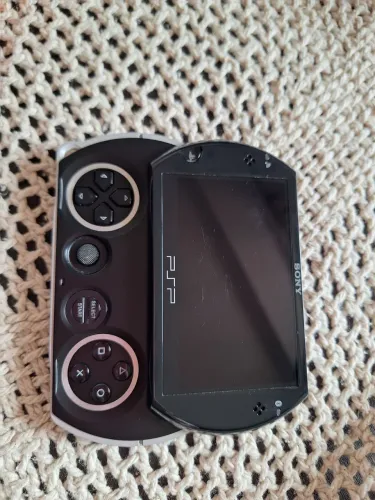 Sony PSP Go portátil 