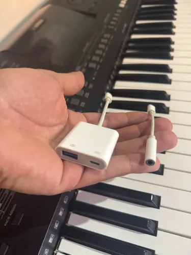 ADAPTADOR OTG USB E FONE