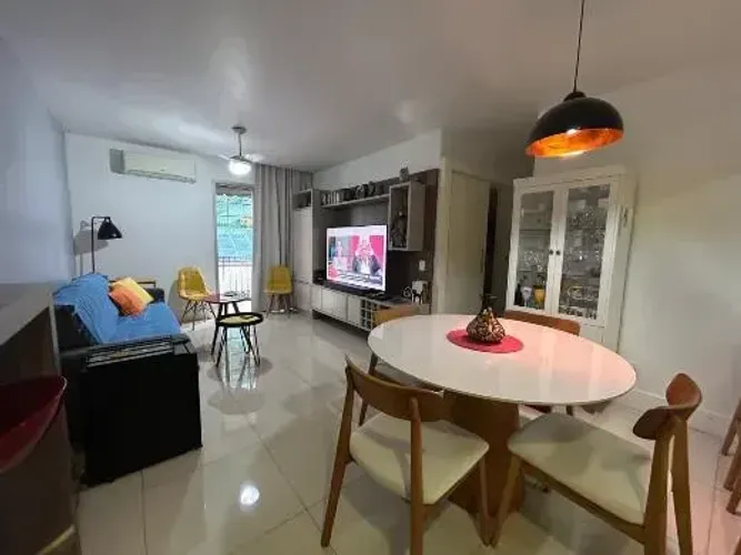 Imóvel para venda possui 65 metros quadrados com 1 quarto em Botafogo - Rio de Janeiro - R
