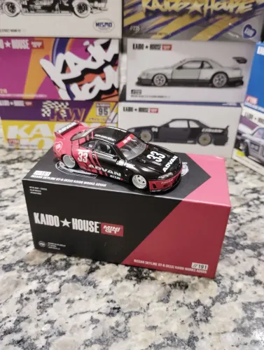 Kaido house Nissan Skyline R33 advan
