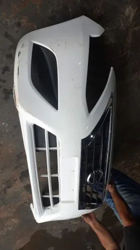 nissan Versa ano 2017 parachoque dianteiro