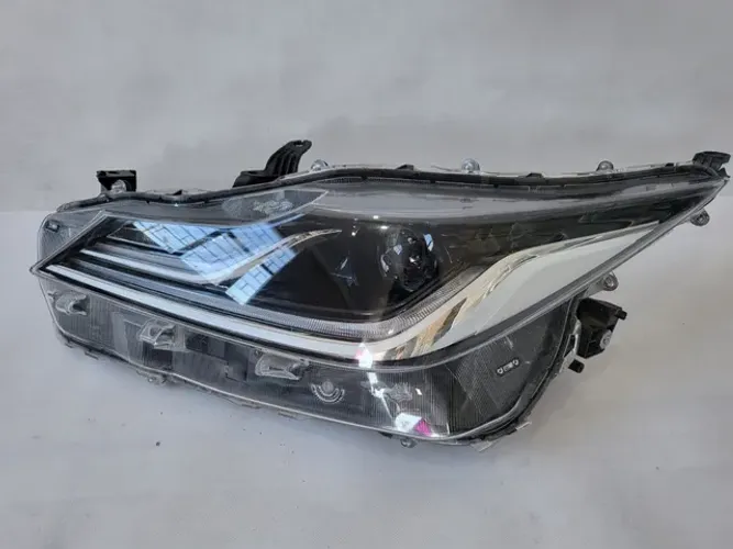 Farol Esquerdo Corolla altis Premium 2020 2021 2022 