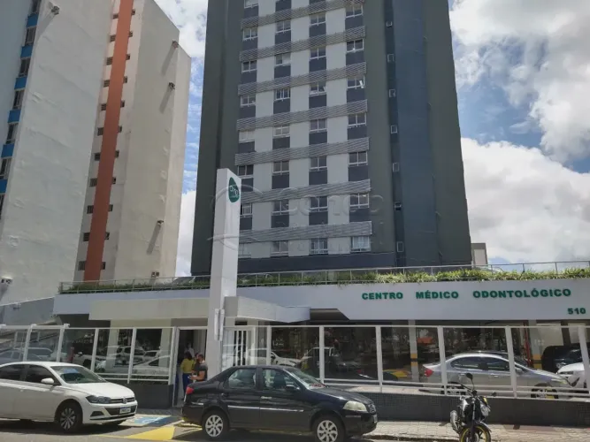 Sala comercial no Centro Médico Odontológico de Sergipe, no bairro São José.