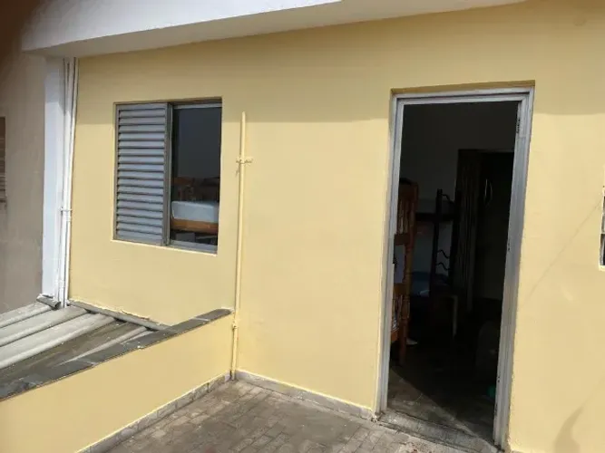 Casa somente p mulheres: Vaga em quarto compartilhado 